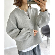 In-Stock Japanese Style 2026 Autumn and Winter New Round-Neck Knitwear Faux Two-Piece Knitted Top