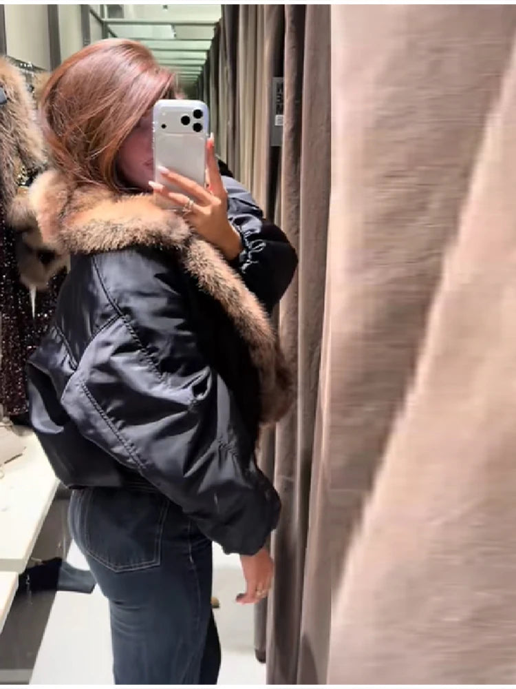 Winter Fashion Big Faux Fur Cotton Collar Coat For Women Trend Long Sleeves Warm Loose Jacket 2025 New Lady Daily Streetwears