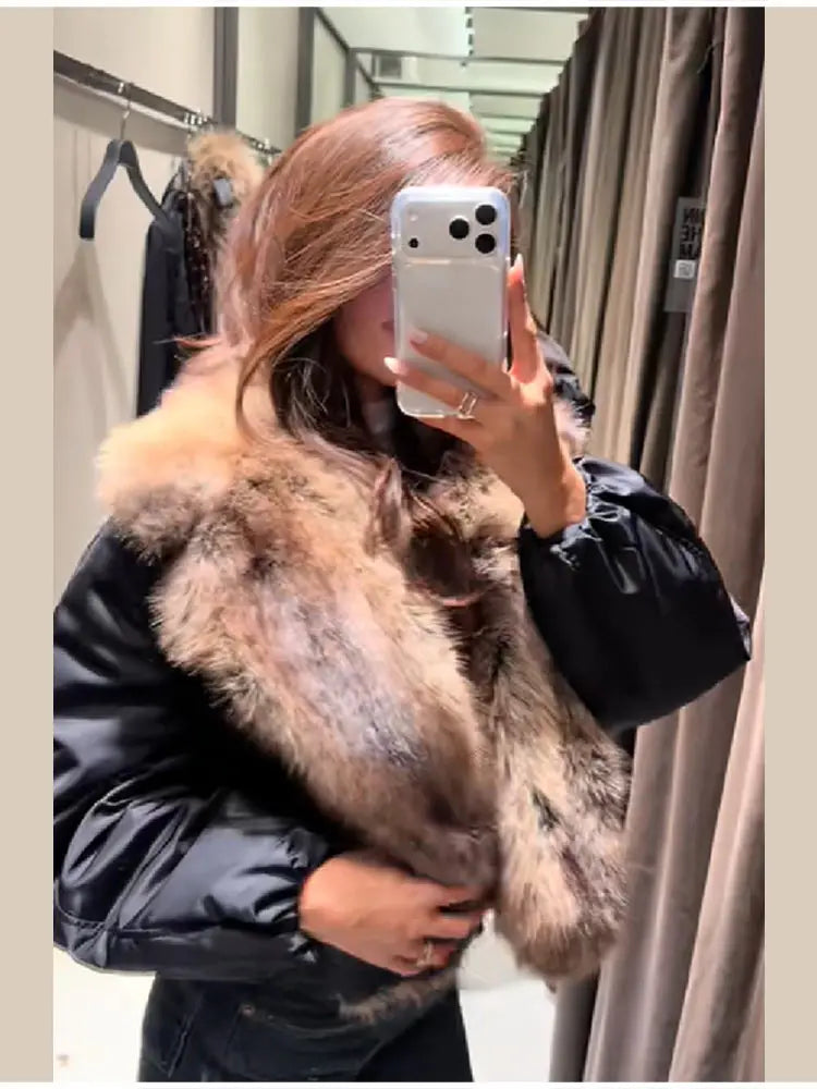 Winter Fashion Big Faux Fur Cotton Collar Coat For Women Trend Long Sleeves Warm Loose Jacket 2025 New Lady Daily Streetwears