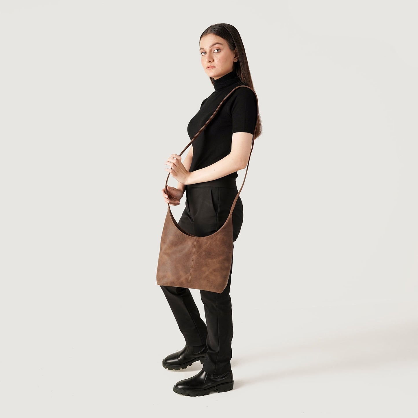 The Stefani Vintage Tan Brown Leather Hobo Bag