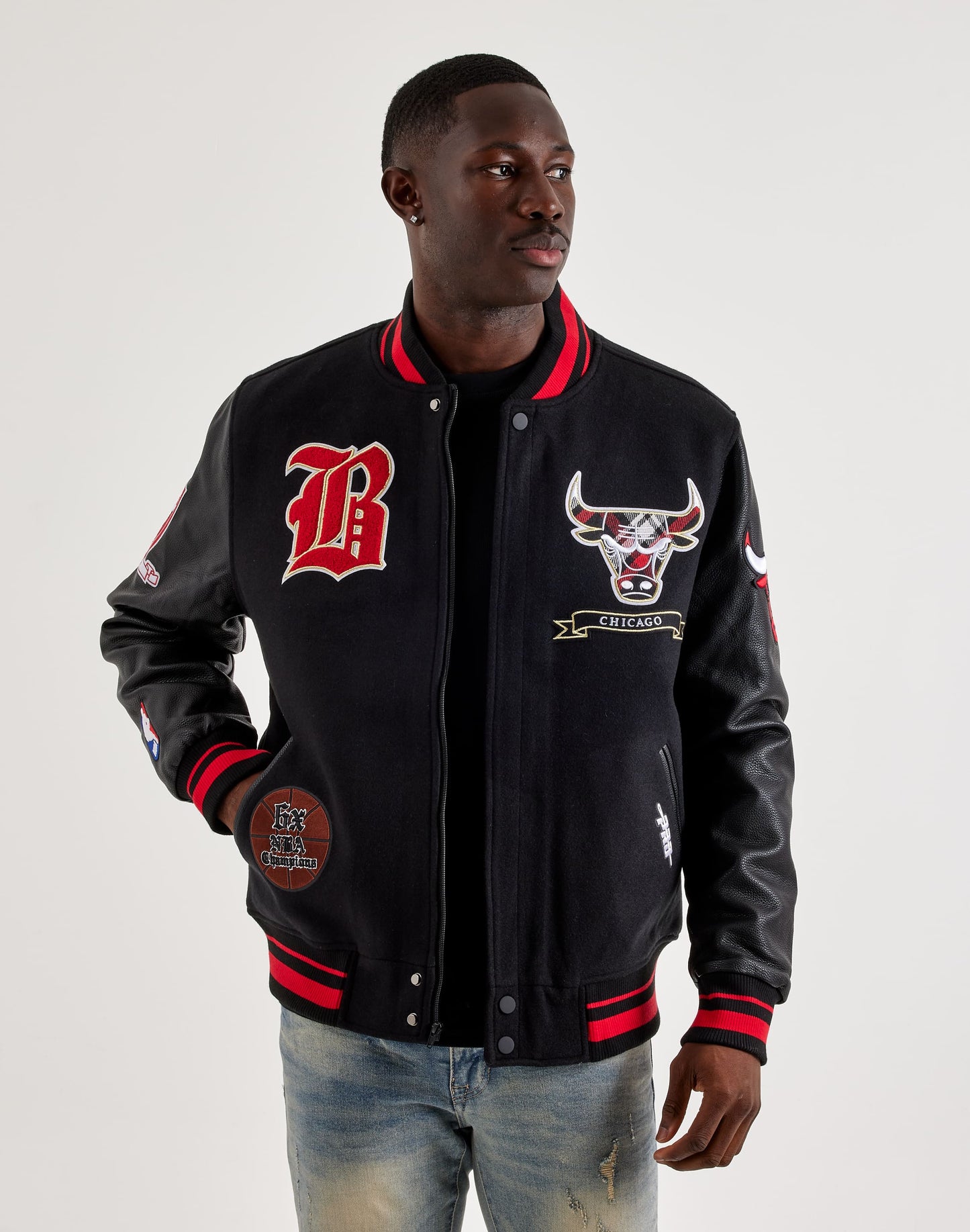 Men’s Pro Standard NBA Chicago Bulls Plaid Varsity Jacket